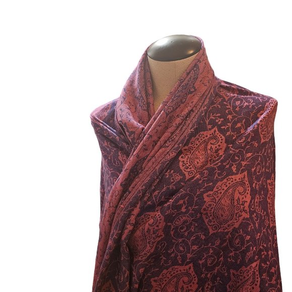 Gorgeous Pink and Purple Pashmina Scarf - Picture 3 of 7